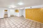 Spatiu pretabil salon infrumusetare, cabinet, 8 camere, Boul Rosu, 200mp - 10