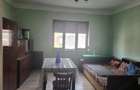 Casă cu Teren 2800 Mp în Central - 9