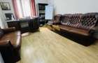 Apartament (pretabil pentru Birou ,Cabinet etc.) de vanzare in centru.