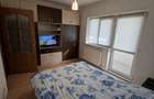 Vand apartament 3 camere decomandat - 2