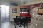 Proprietar, vand apart 2 camere, living open space, decomandat, spatiu separat de gatit.Zona Lipovei - 4