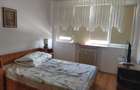 2 camere de închiriat 