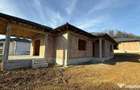 Casa la ro?u in Gro?i, 144 mp construi?i, teren 536 mp, - 17