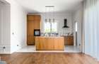 Duplex | 241mp | Str. Radarului | 5 min. Aeroport | 2 parcari - 15