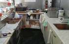 Vand container fast food + magazie complet utilat - 2