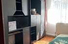 Apartament cu 4 camere semidecomandat în Central