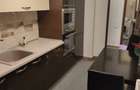 Proprietar închiriez apartament cu doua camere.