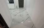 Apartament nou , 3 camere, parcare ,etaj 1 - 9