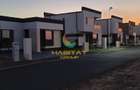 Casa individuala- pe parter-3 camere- 353mp teren-