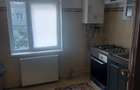 Inchiriez apartament 3 camere - 1