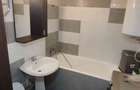 Închiriez apartament 3 camere