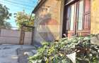 Casa cu teren de 2.210 mp de vanzare in Turnu