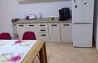 Inchiriez 2 apartament cu 3 ,4cam.
