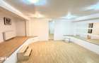 Apartament Sinaia, bloc nou, 3 camere, 160 mp, parter, zona Furnica