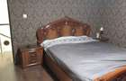 Inchiriez camere in vila - 2
