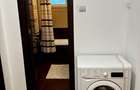 Inchiriez apartament cu 3 camere decomandat - 2