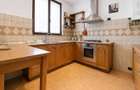 Casa spatioasa de inchiriat cu 5 camere in Zimandu Nou - 15
