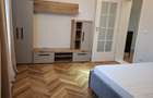 Ofer spre inchiriere ap. 3 camere pe str. Sararie, vizavi de facultatea de Arte si la 4 minute de mers pe jos pana la parcu Copou!