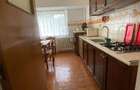 inchiriez apartament Pia?a unirii la fantani - 8