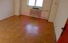 Vanzare apartament de 4 camere la Casa Poporului-stradal - 8