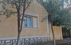 Casă cu Teren 1439 Mp în Cermei - 1