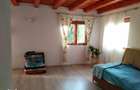Casa de vanzare sat Sacaramb