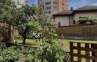 Apartament la curte comuna, parcare si gradina, zona Piata Marasti - 3