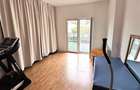 Casa in apreciabil potential,cu terase, curte,gradina echipata,2 pivnite,Str. Ro - 14