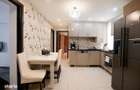 Apartament cu 3 camere si 2 bai in zona Dambu Pietros( parter inalt) - 1