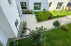 Complet nou! Suprafata mare, vedere gradina interioara + loc parcare