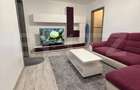 Apartament modern, luminos ?i ingrijit, cu vedere superba spre cetate