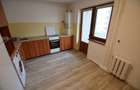 Apartament cu 3 camere semidecomandat în Grigorescu