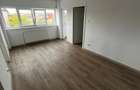 De vanzare apartament cu 2 camere etaj 4 ,zona Bulevard Mihai Viteazu . - 8