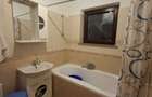 Ofer spre inchiriere apartament spatios,2 camere, 70mp, Radauti, Str Horea, Etaj 2. Centrala gaz proprie .