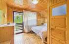 Pensiune/casa montană 9 camere în Dâmbovicioara, comision 0% - 34