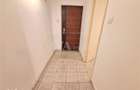 Apartament 2 camere, etaj 2 din 4, nemobilat , cu centrala, Piata Sud - 9