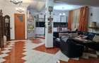 Casa, P+1+M,  la 5 minute de Metrou Apărătorii Patriei. - 1
