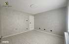 Birou individual in spatiu compartimentat in 4 camere situat in Racada - 2