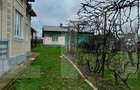 Casa din caramida, cu teren 5810 mp - Calinesti - 2