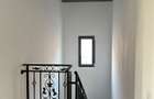 Direct proprietar vând vilă  P+1 în Lumina - 7