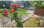 Vila superba, zona impadurita Valenii de Munte, teren 2473 mp