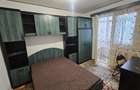 Inchiriez o camera intr-un apartament cu 2 camere - 1