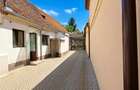 Casa cu 4 camere, garaj, pivnita boltita si potential, Brasov - 2