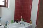 Casă cu 7 camere cu Teren 300 Mp în Năvodari - 7