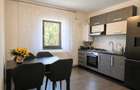 Proprietar vand apartament 2 camere decomandat in Centrul Civic Brasov Toamnei-CEC etaj 3/4 - 6