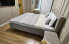 Inchiriez apartament