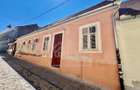 Casa de vanzare - 4 camere, 130 mp - Centrul Istoric