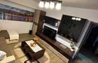 De vanzare aparteman 2 Camere, zona Dambu