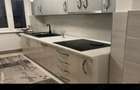 Apartament cu 3 camere semidecomandat în Central - 2