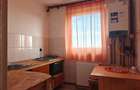 Spre închiriere apartament doua camere - 1